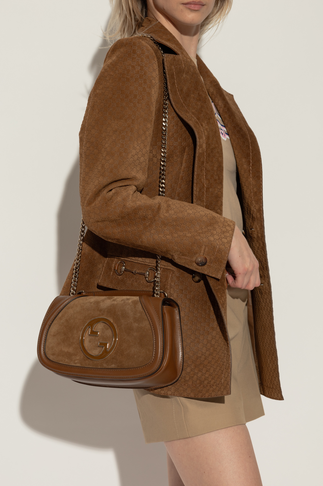ショルダーバッグ・ポシェット GUCCI GUCCI BLONDIE SMALL SHOULDER BAG IN SUEDE Gucci Blondie small shoulder bag in blue leather | GUCCI® SG
